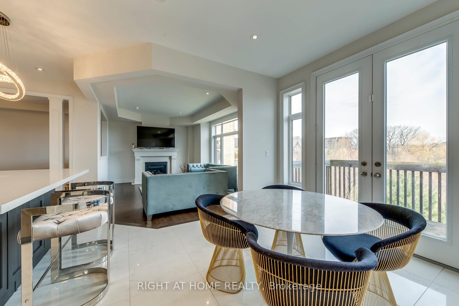 2441 Chateau Common - Photo 24