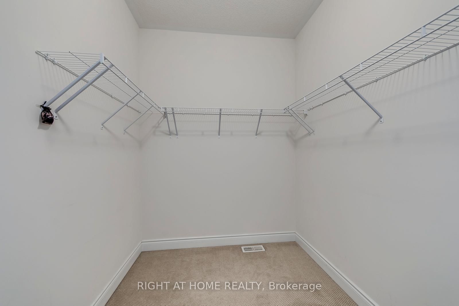 2441 Chateau Common - Photo 36