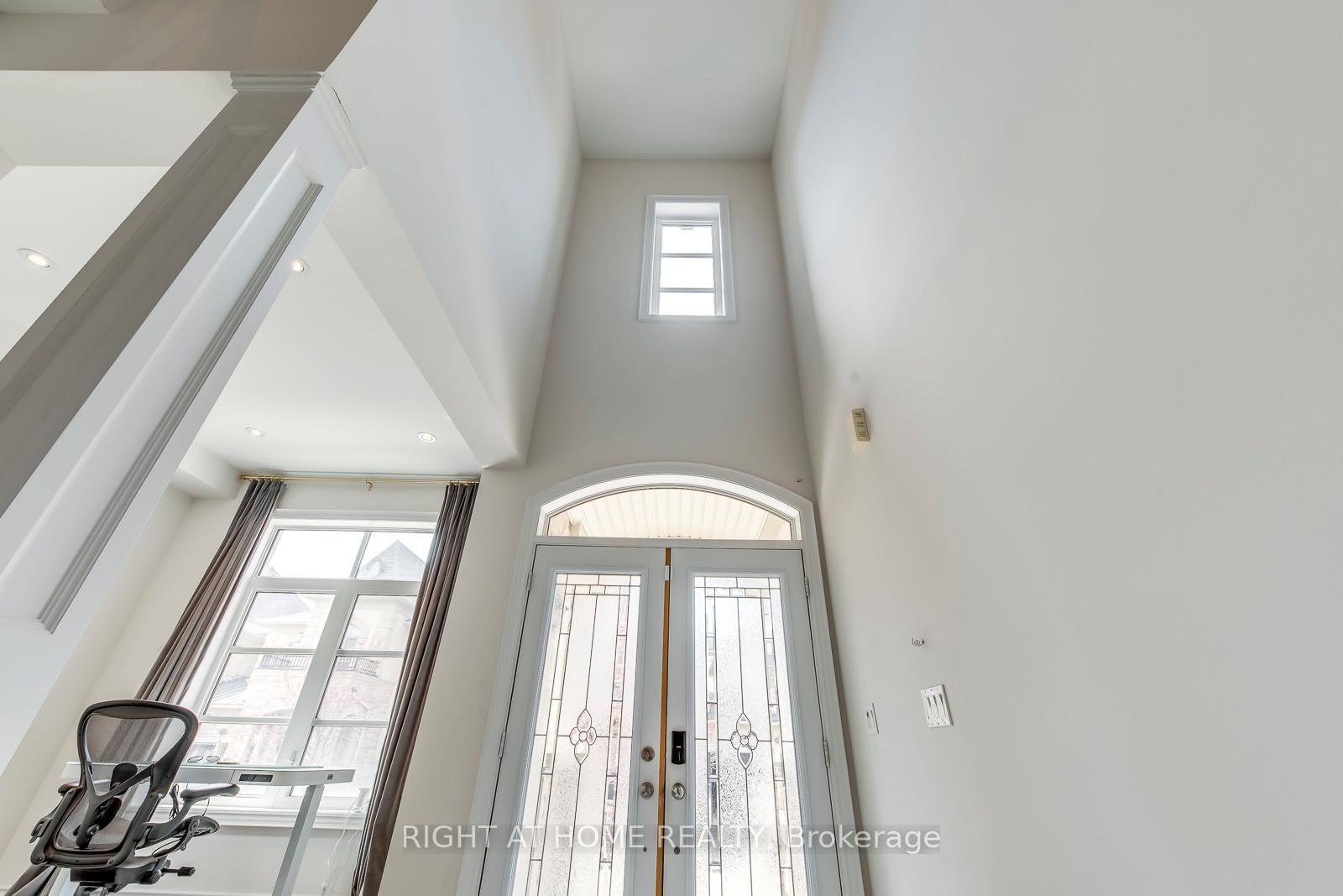 2441 Chateau Common - Photo 4