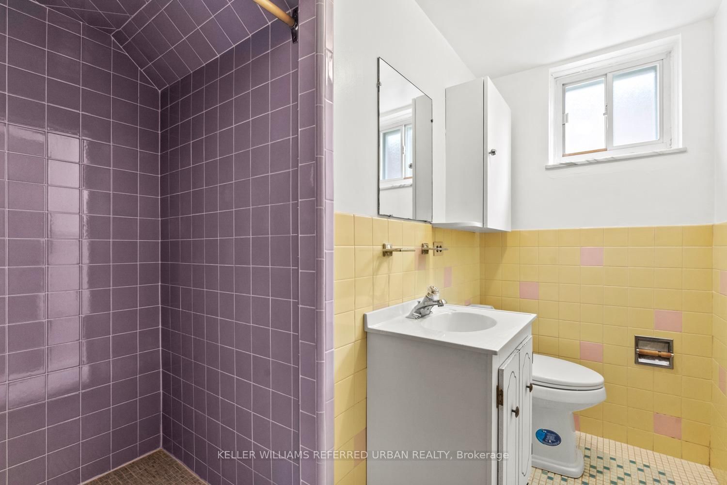 583 Queens Drive - Photo 30