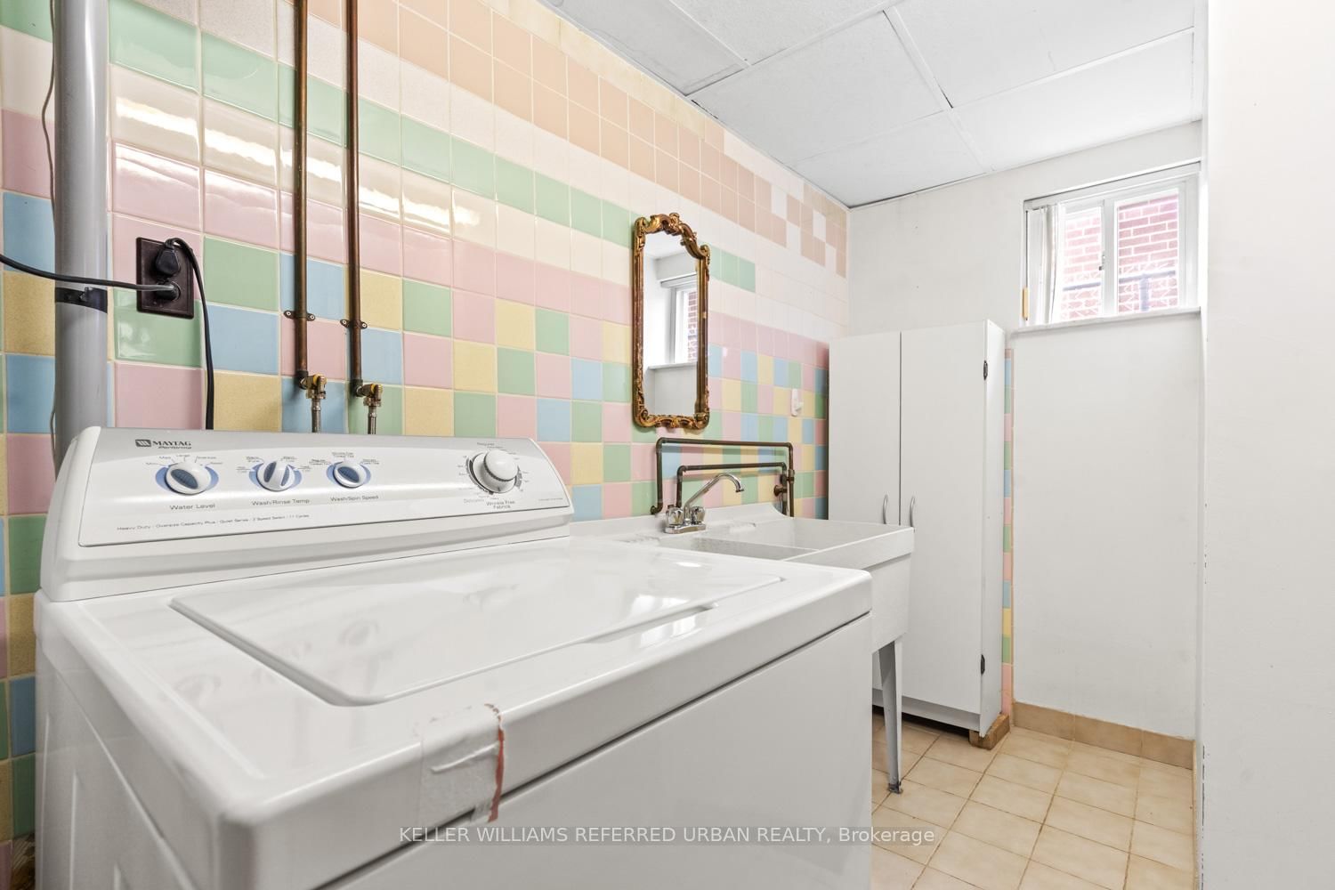 583 Queens Drive - Photo 31