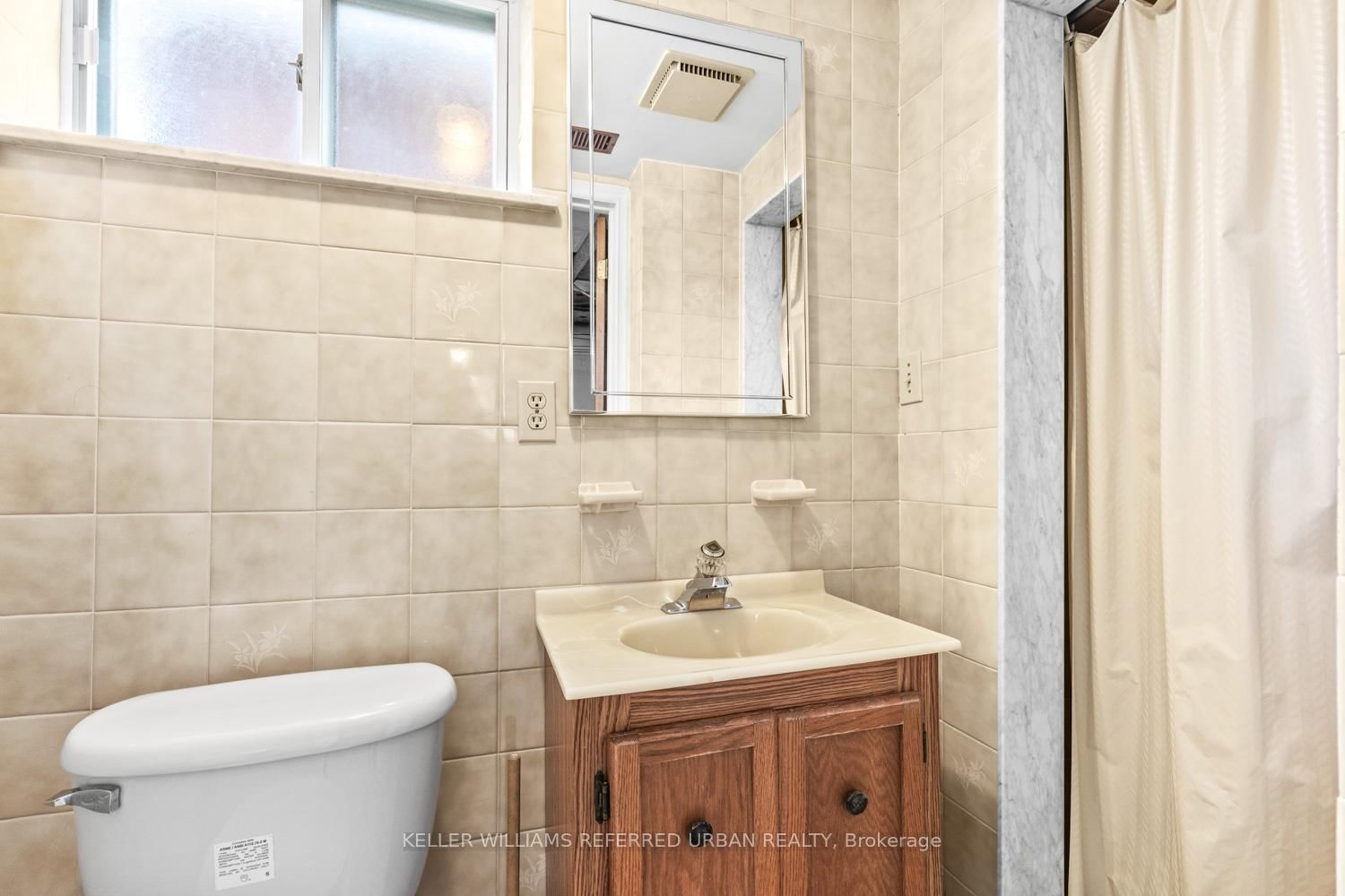 583 Queens Drive - Photo 32