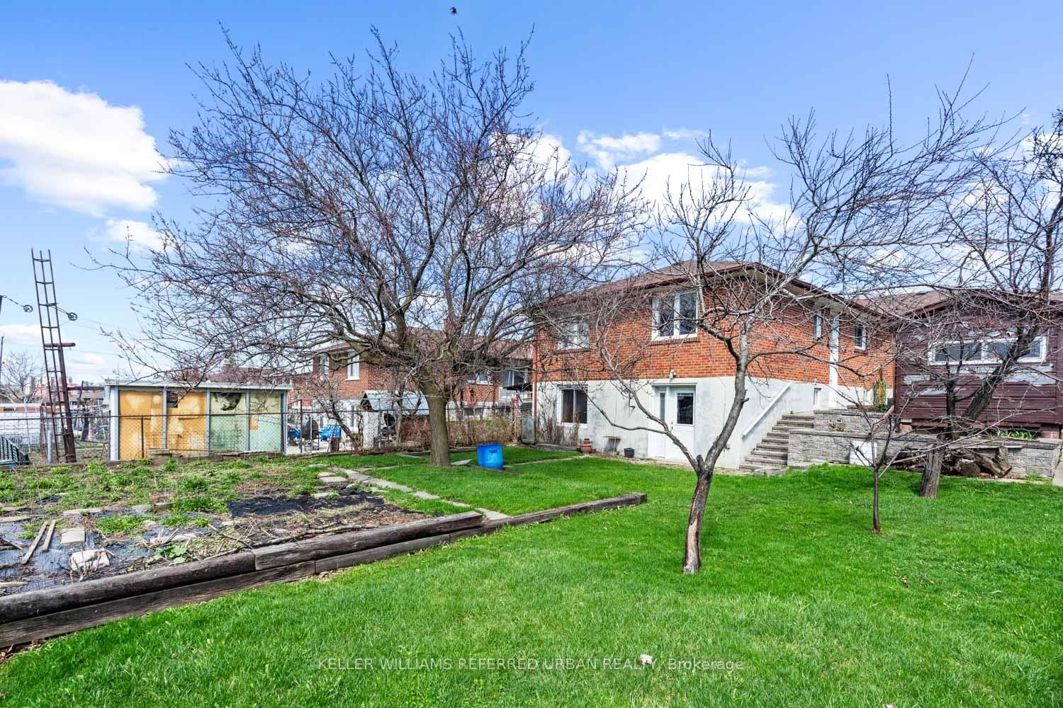 583 Queens Drive - Photo 34