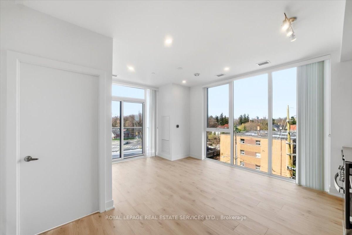 2088 James Street, Unit 403 - Photo 14