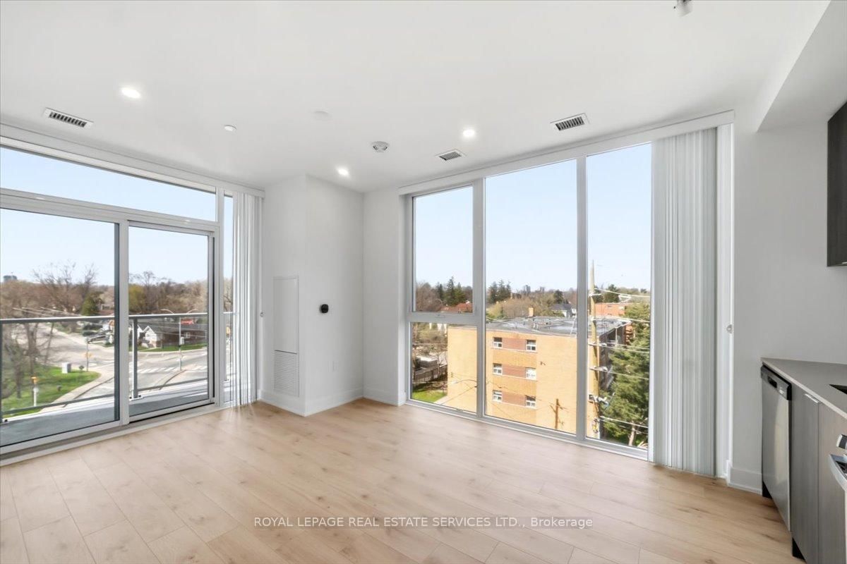 2088 James Street, Unit 403 - Photo 16