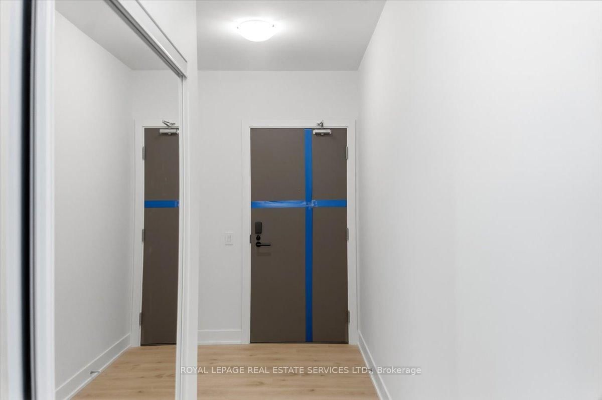 2088 James Street, Unit 403 - Photo 3