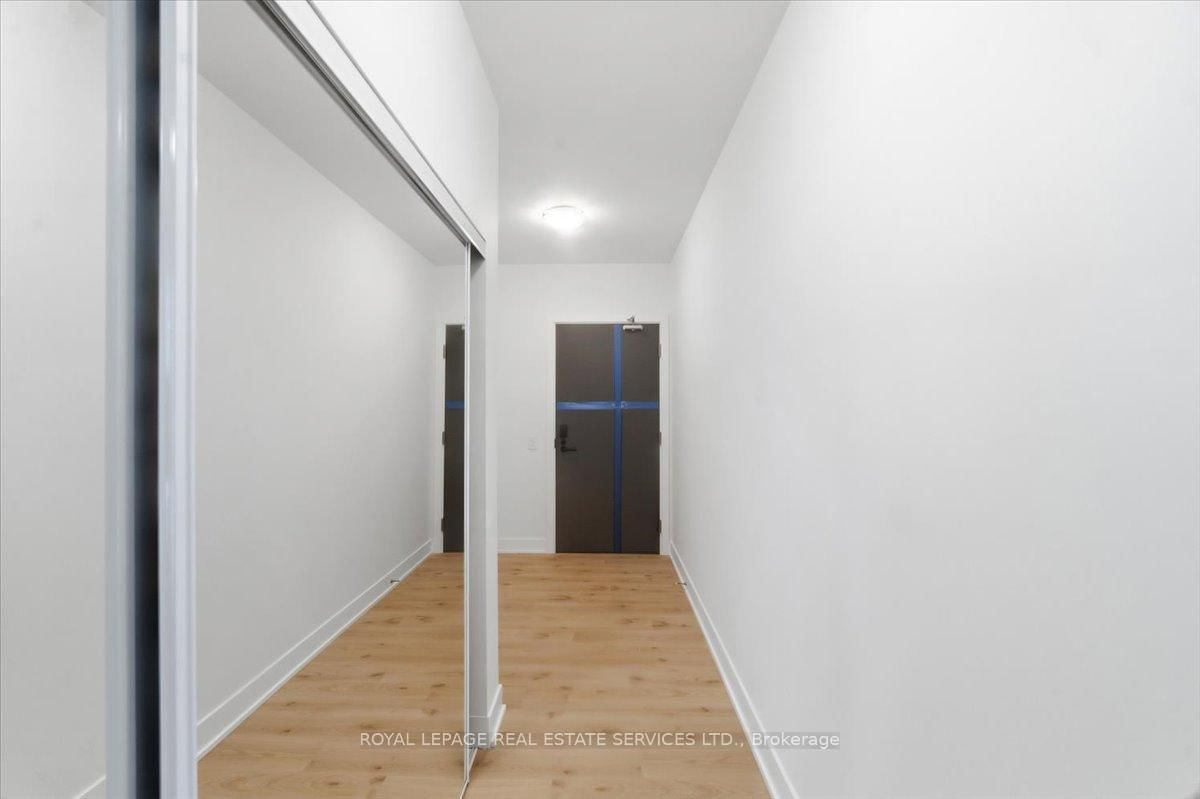 2088 James Street, Unit 403 - Photo 4