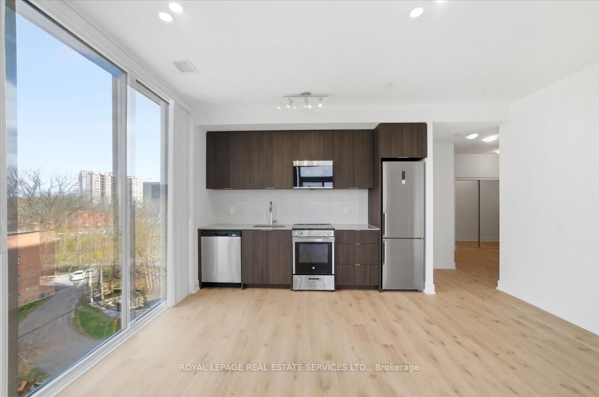 2088 James Street, Unit 403 - Photo 9