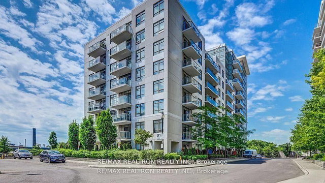 520 - 812 Lansdowne Avenue