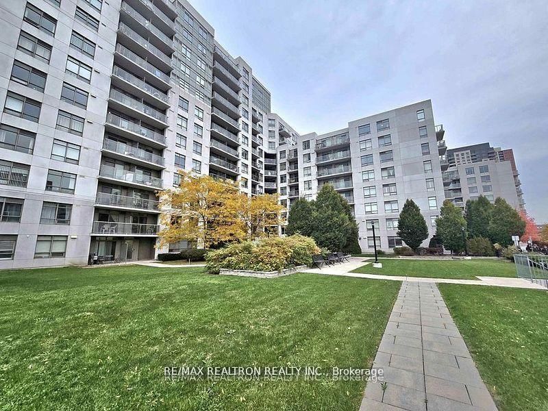 812 Lansdowne Avenue, Unit 520 - Photo 25