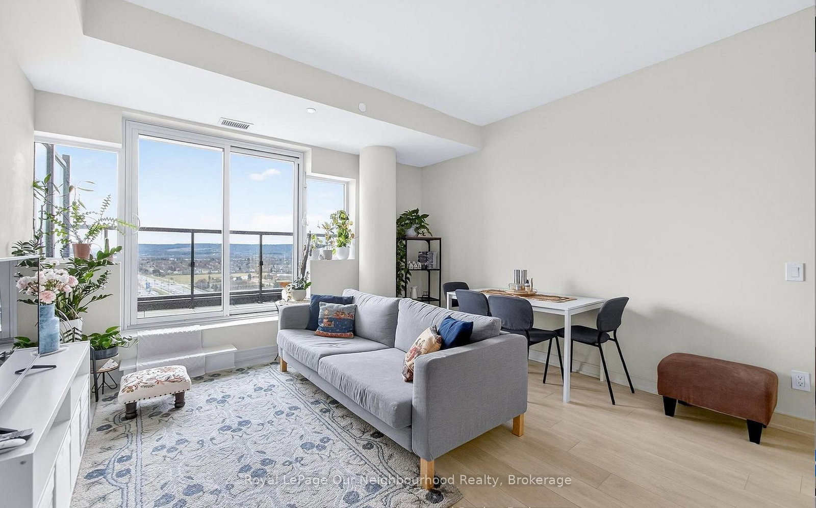 8010 Derry Road W, Unit 1605 - Photo 10