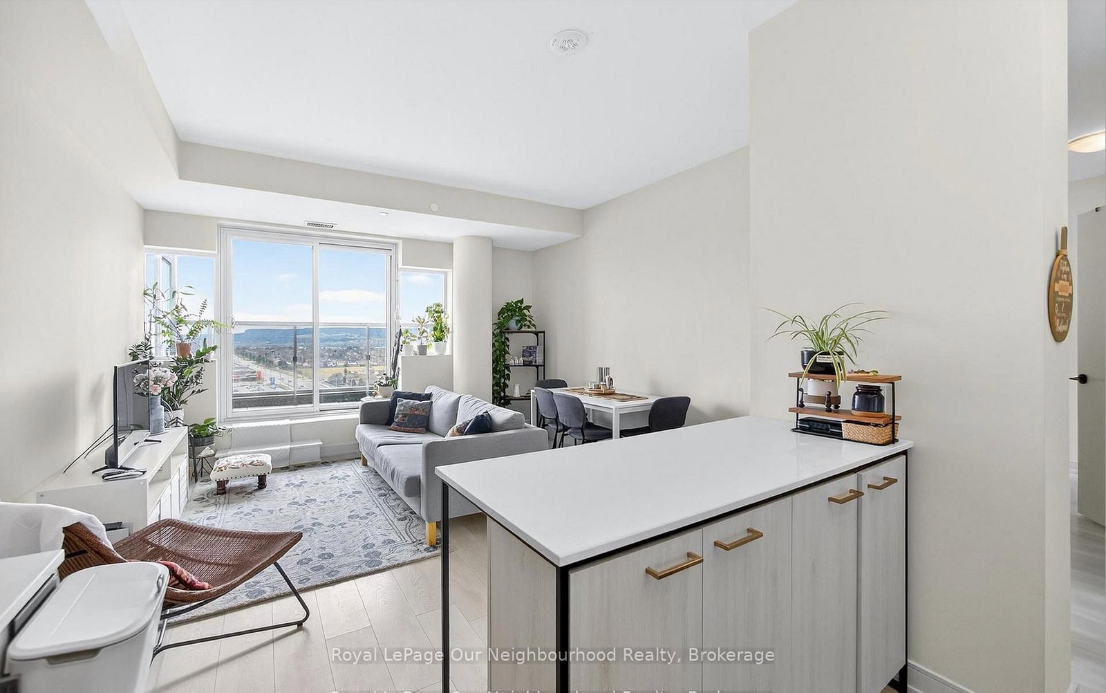 8010 Derry Road W, Unit 1605 - Photo 15