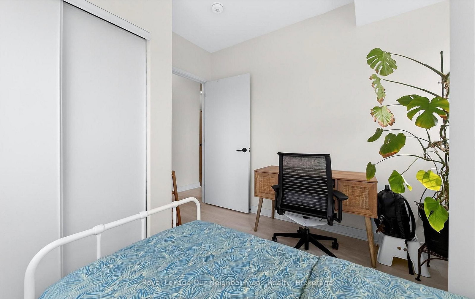 8010 Derry Road W, Unit 1605 - Photo 21