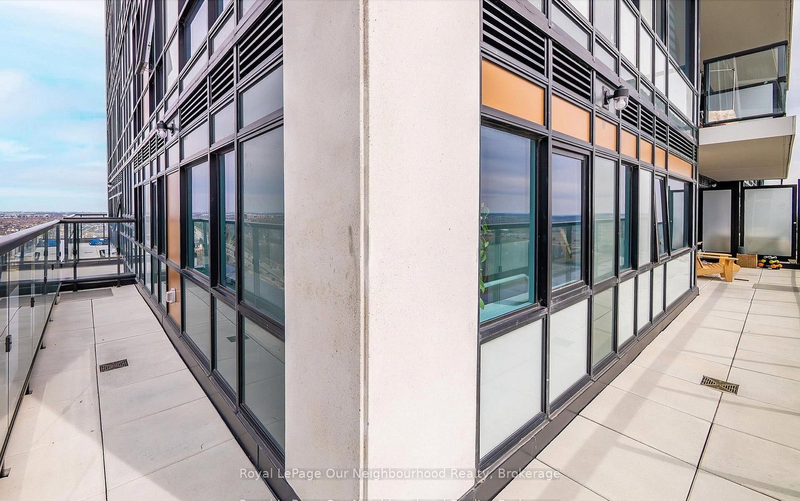 8010 Derry Road W, Unit 1605 - Photo 26