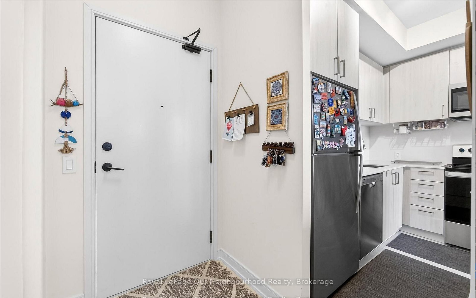 8010 Derry Road W, Unit 1605 - Photo 7