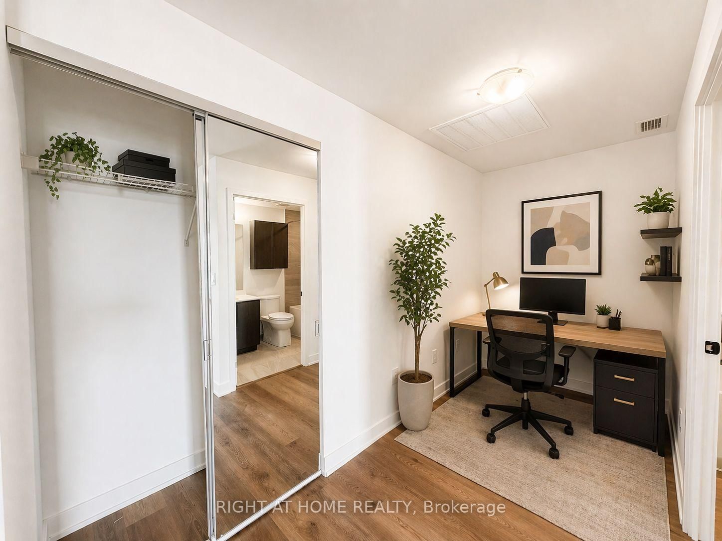 2075 Lakeshore Road, Unit 1107 - Photo 15