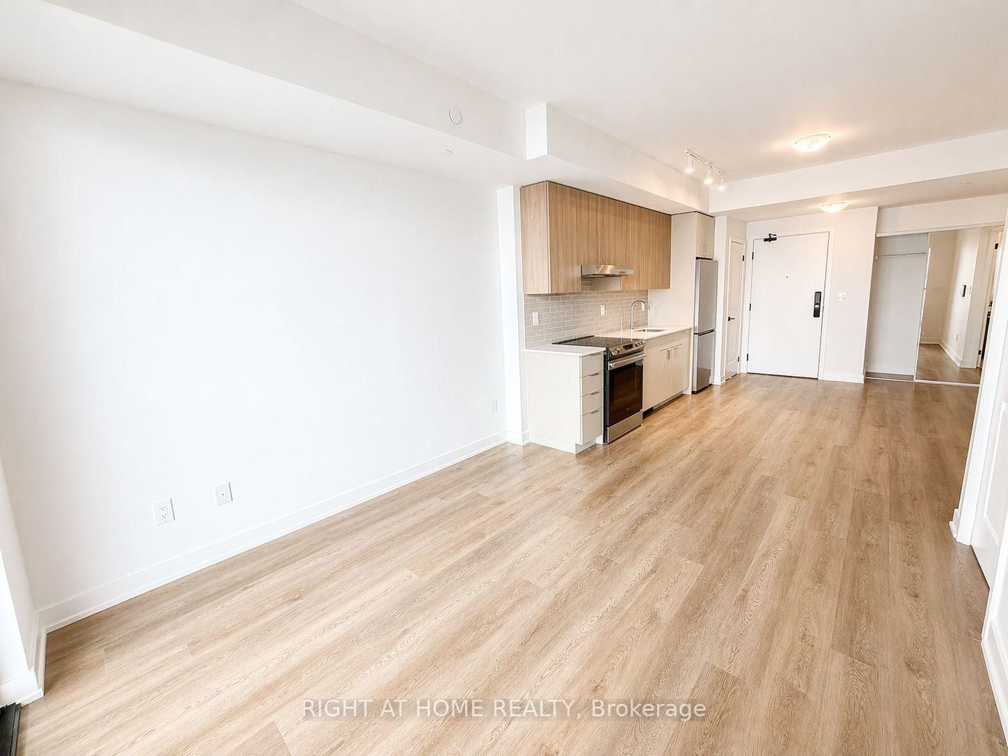 2075 Lakeshore Road, Unit 1107 - Photo 4