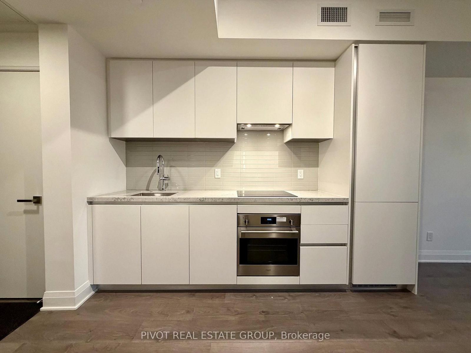 2 Erskine Road, Unit 2809 - Photo 7