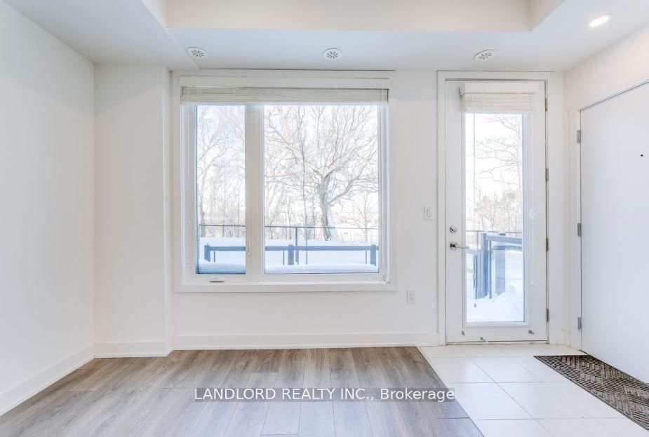 3483 Widdicombe Way, Unit 17 - Photo 6