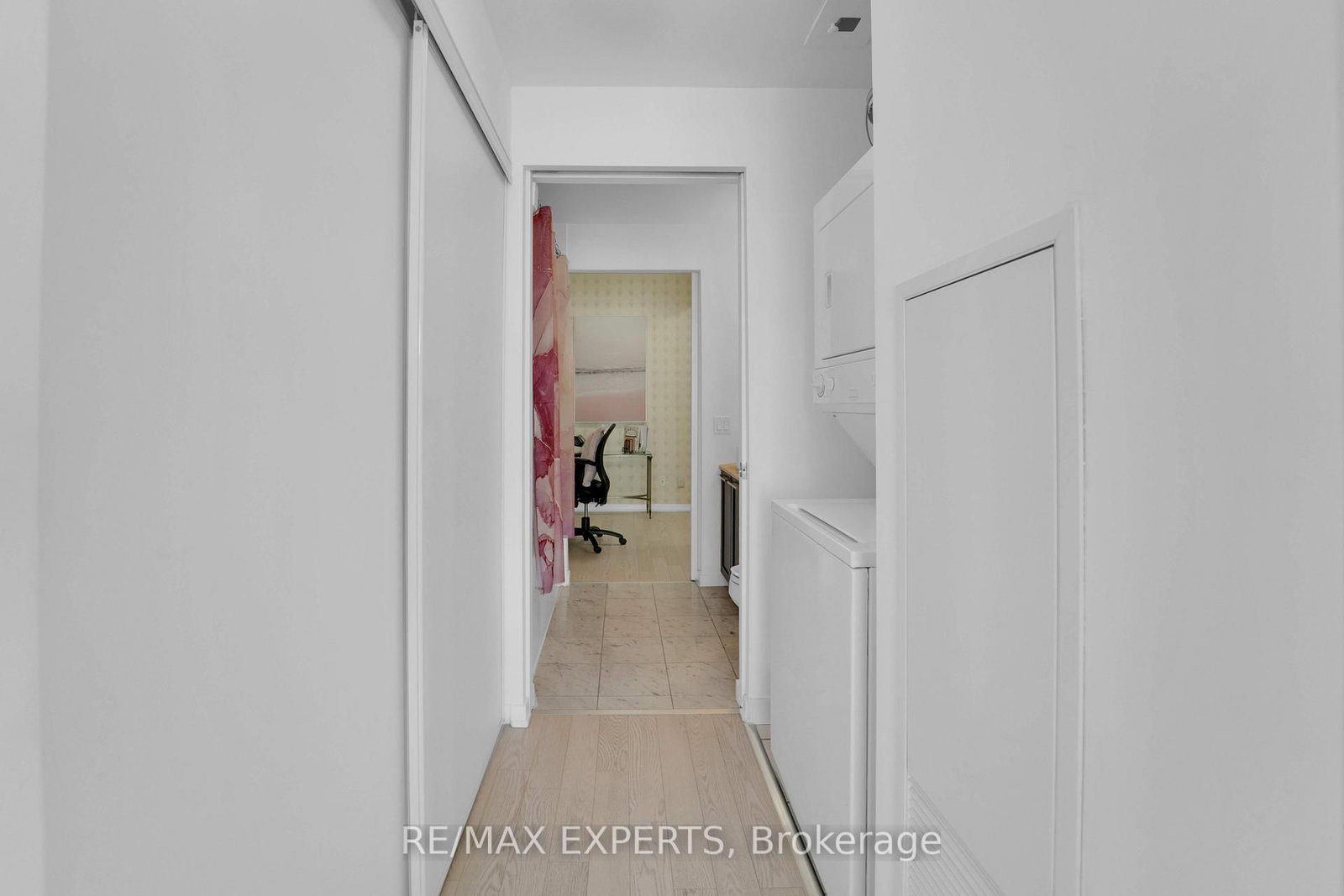 103 The Queensway, Unit 1915 - Photo 28