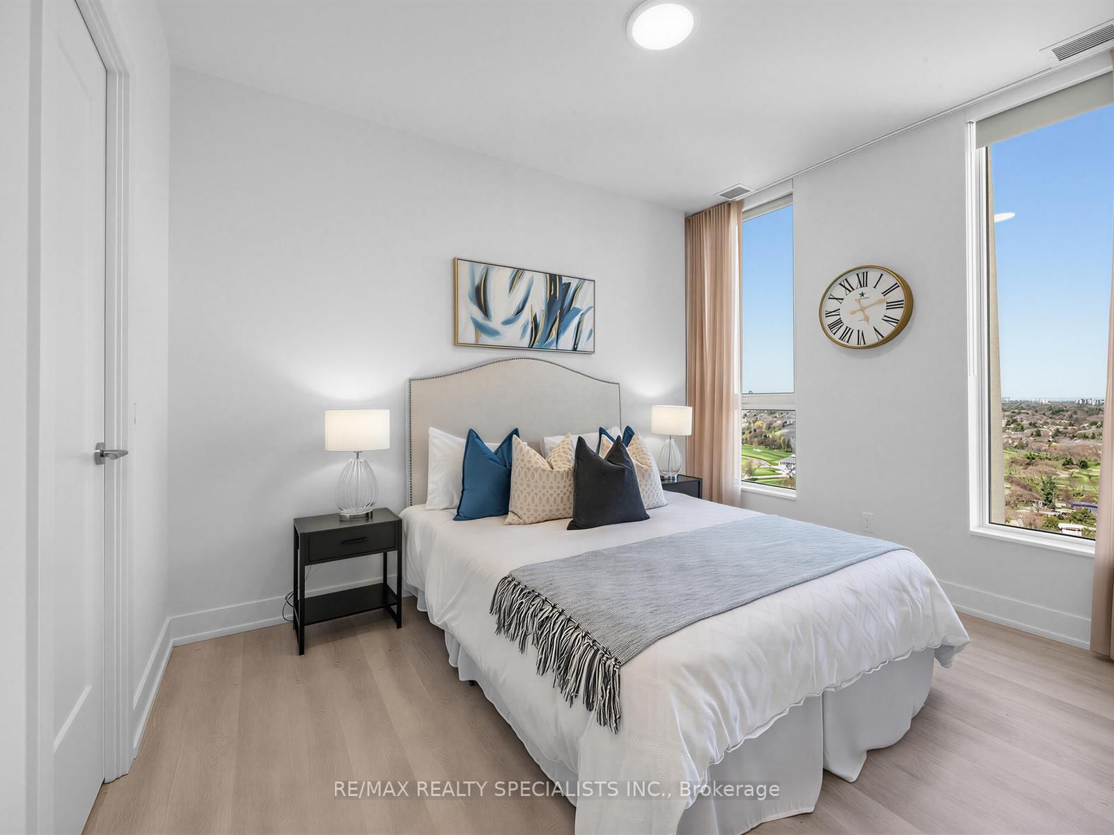 60 Central Park Roadway, Unit PH13 - Photo 11