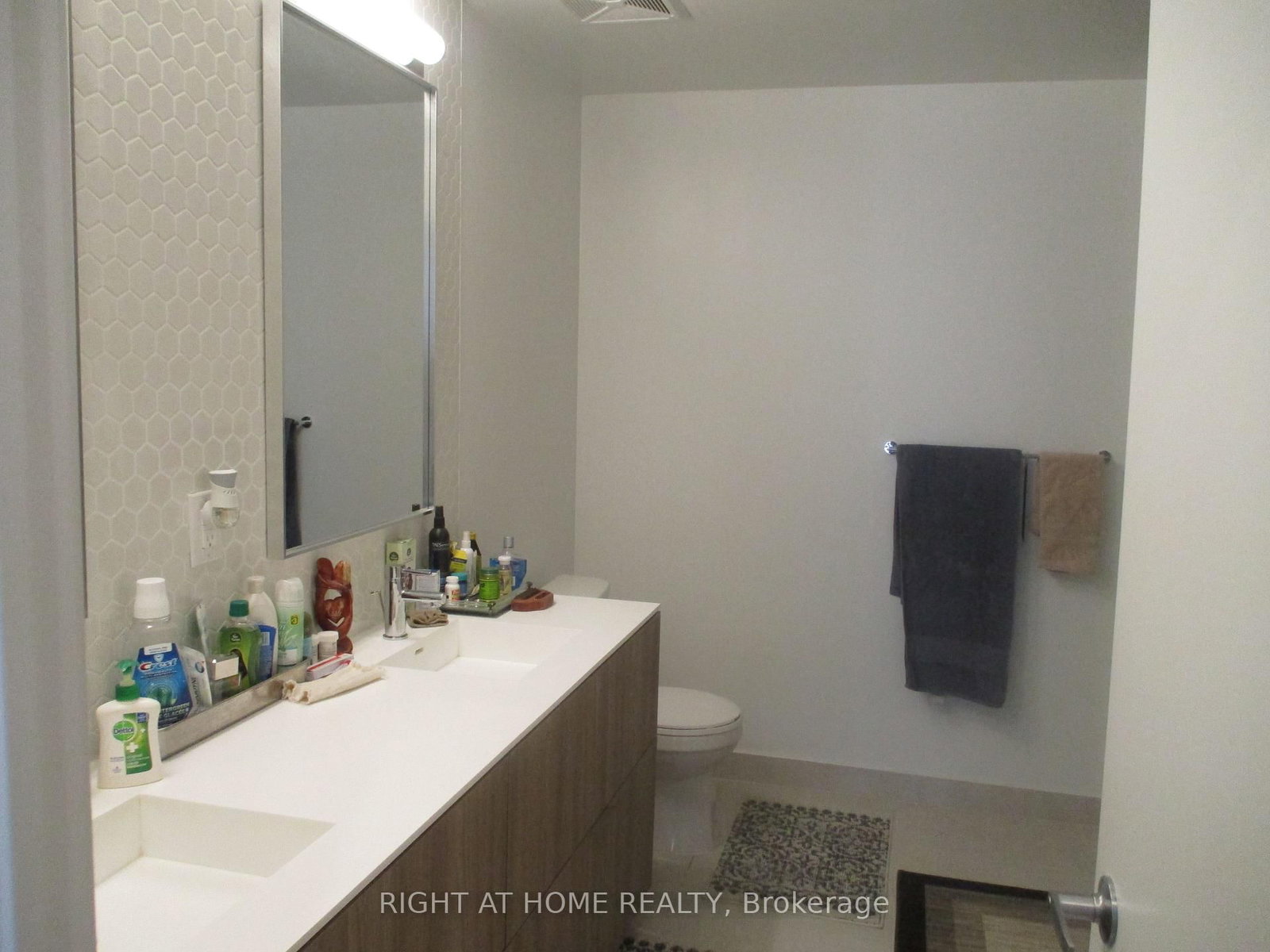 2530 Eglinton Avenue W, Unit 119 - Photo 13