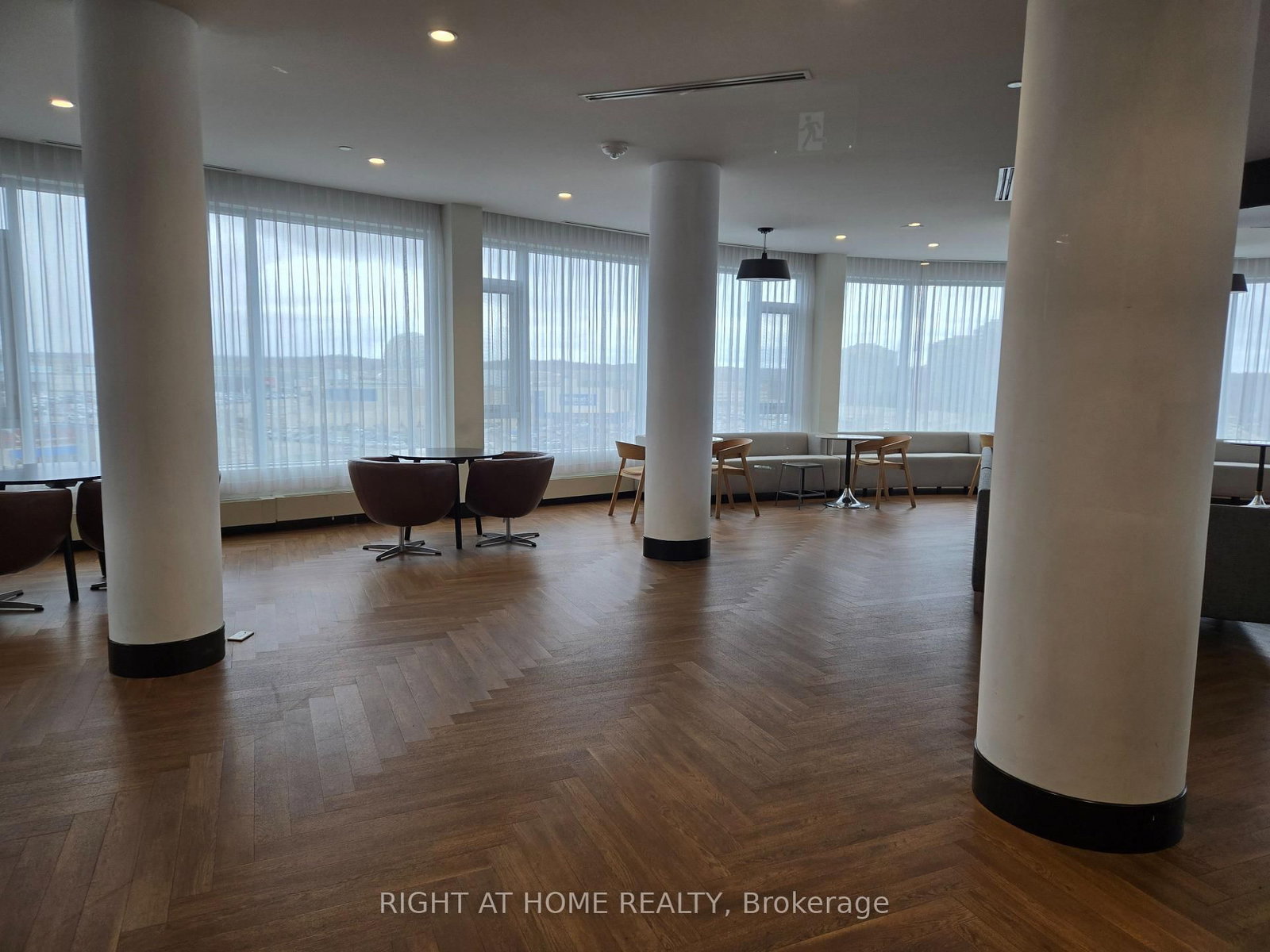 2530 Eglinton Avenue W, Unit 119 - Photo 19