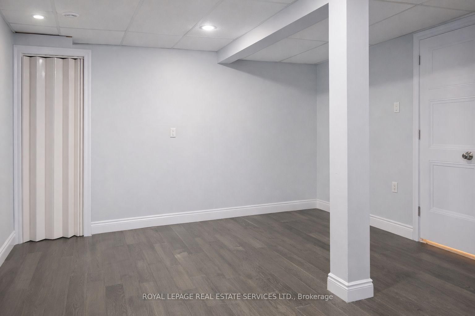 6449 Glen Erin Drive, Unit 43 - Photo 18