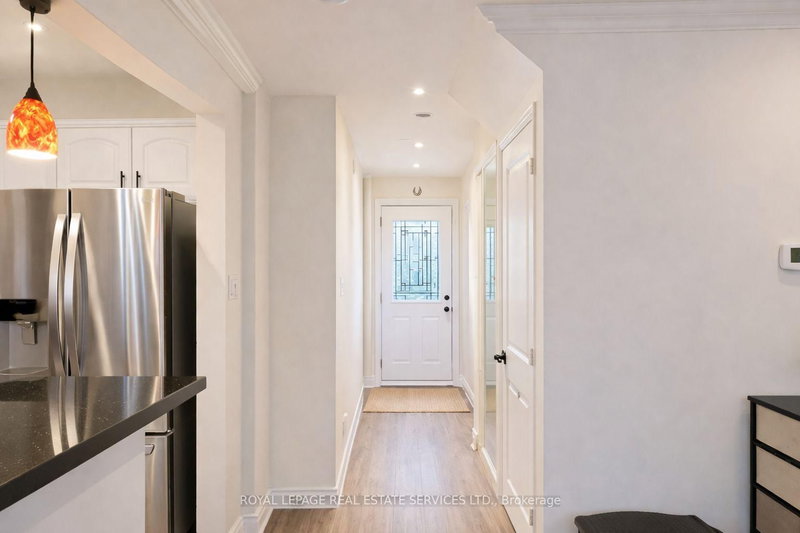 43 - 6449 Glen Erin Dr, Mississauga, L5N 2T2 | Image 2