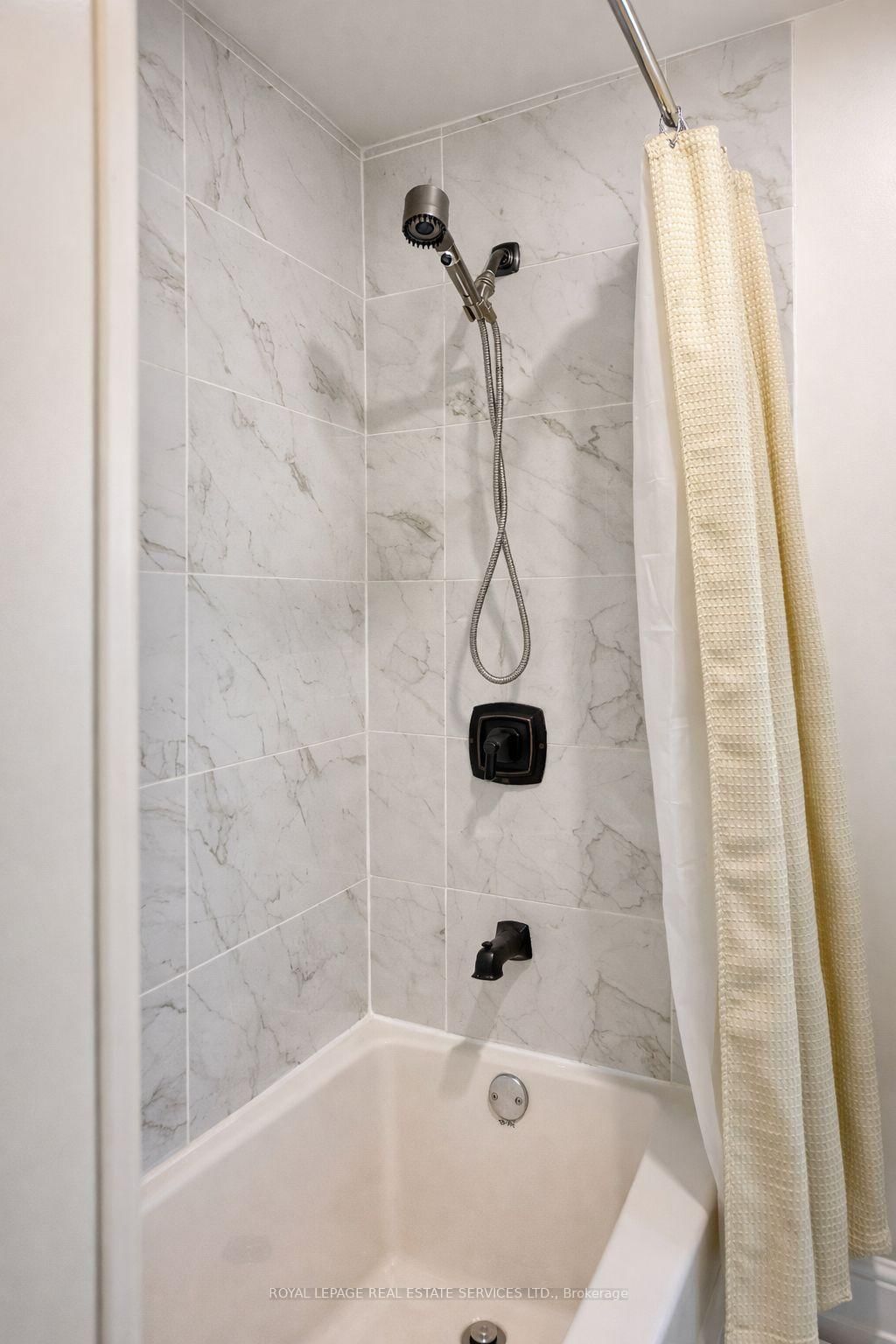 6449 Glen Erin Drive, Unit 43 - Photo 20