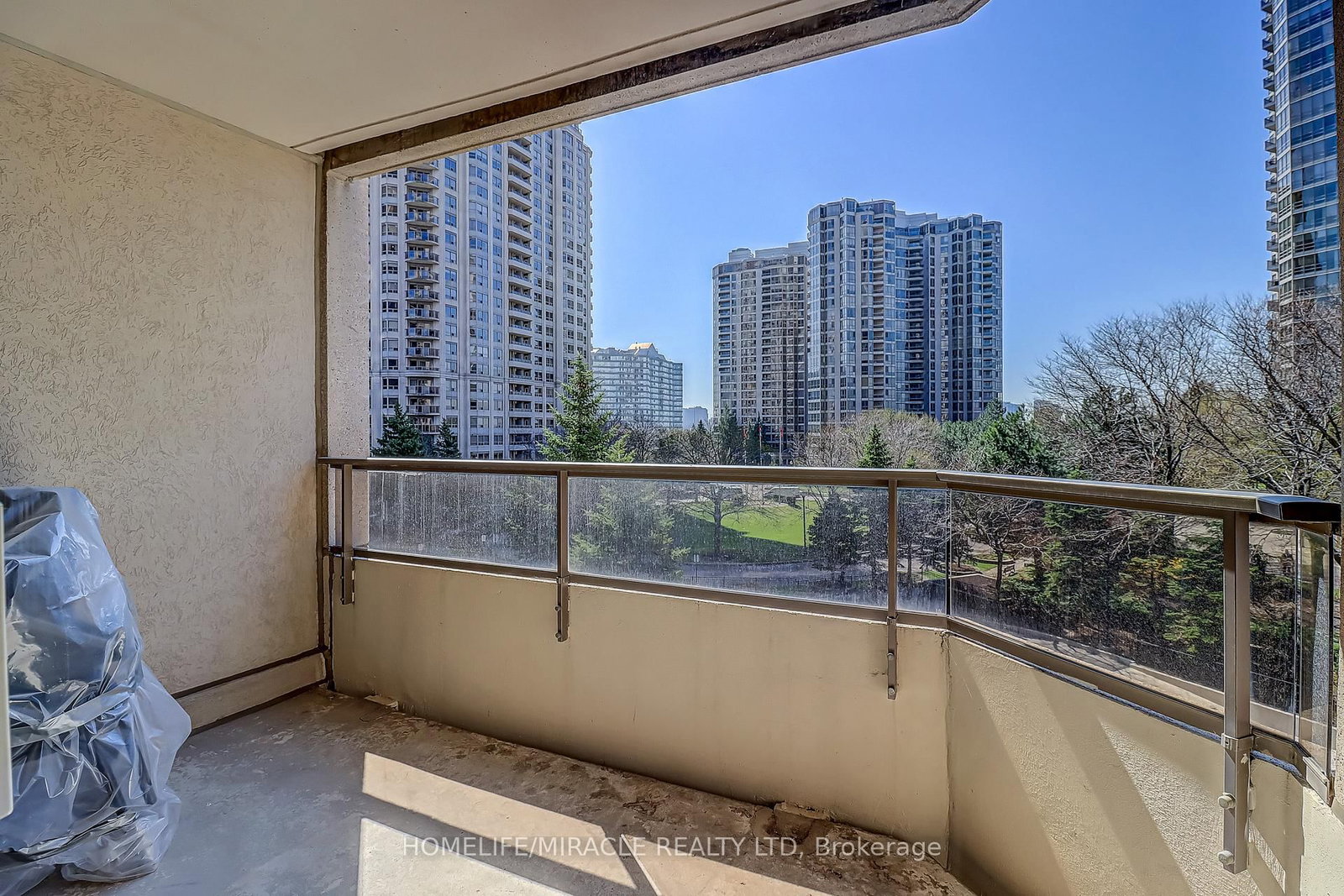 35 Kingsbridge Garden Circle, Unit 403 - Photo 19