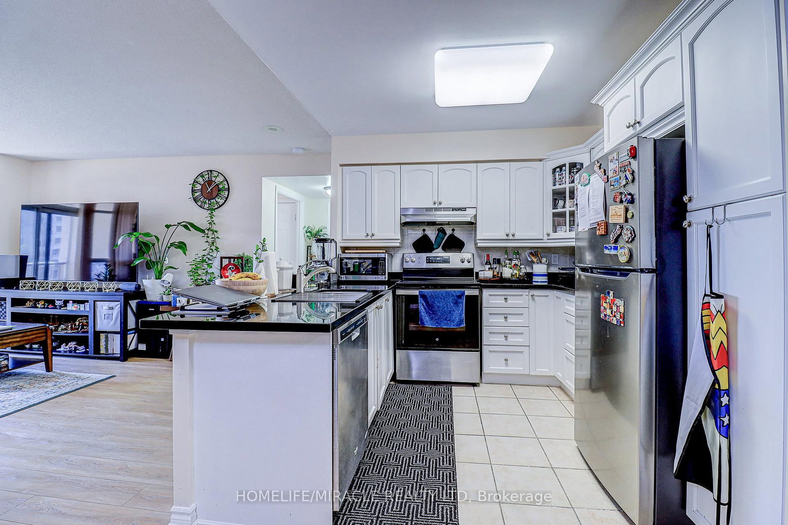 35 Kingsbridge Garden Circle, Unit 403 - Photo 7