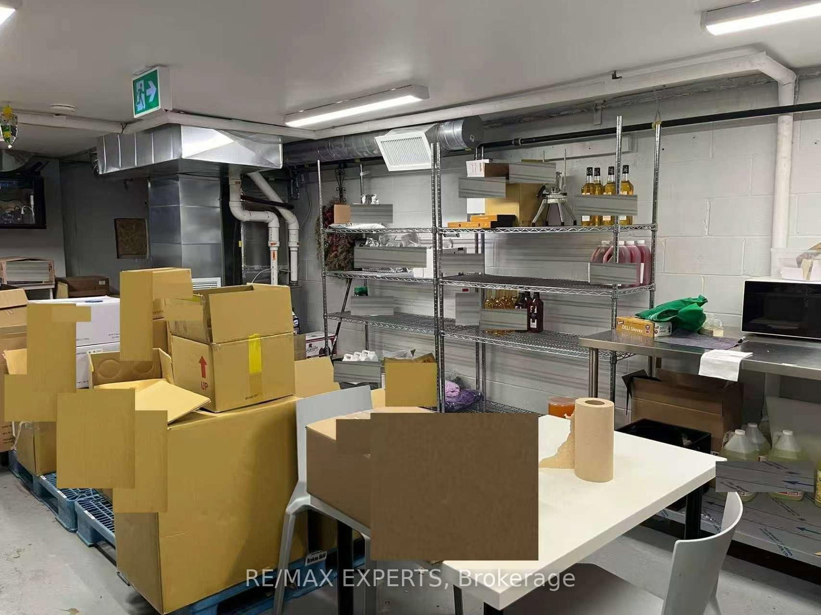 3812 Bloor Street W, Unit 1 - Photo 2