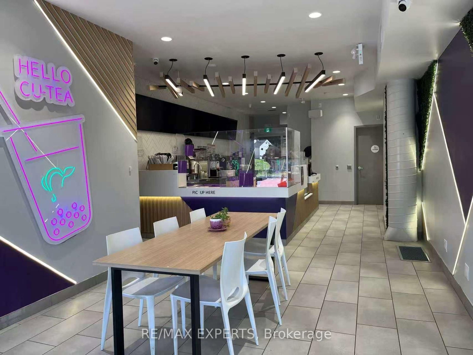 3812 Bloor Street W, Unit 1 - Photo 5