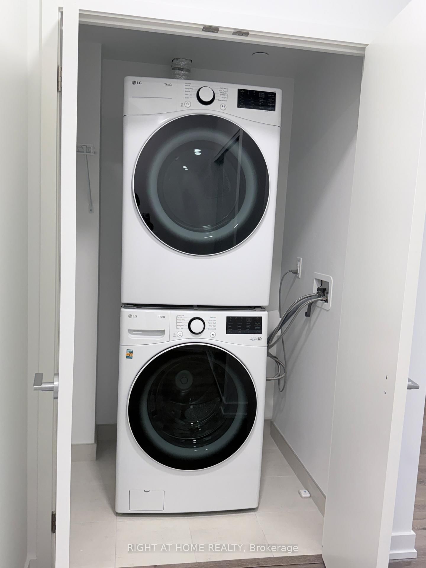 395 square one Drive, Unit 3102 - Photo 3