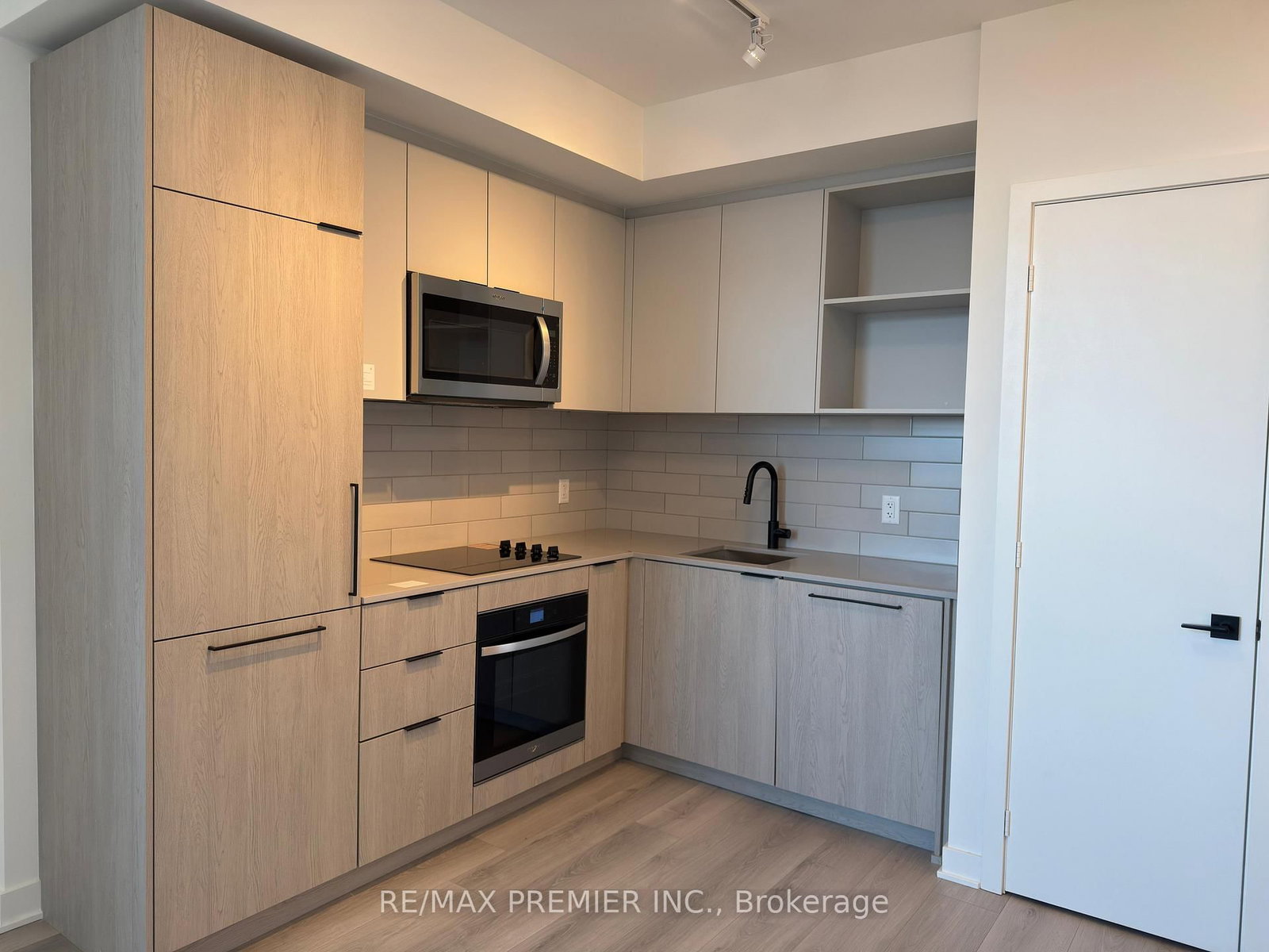 1185 Dupont Street, Unit 803 - Photo 7