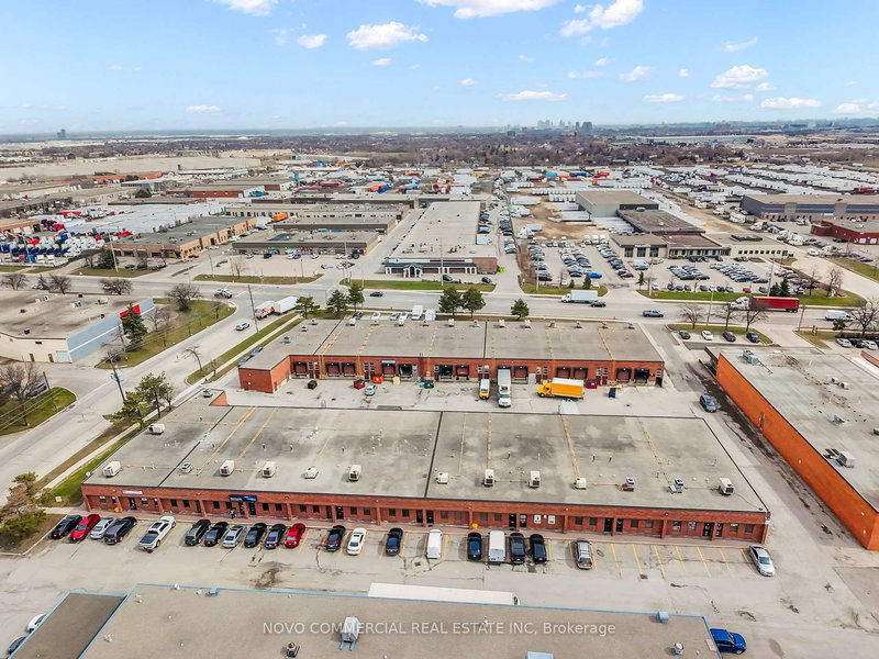 12 - 2460 Anson Dr W, Mississauga, L5S 1G7 | Image 2