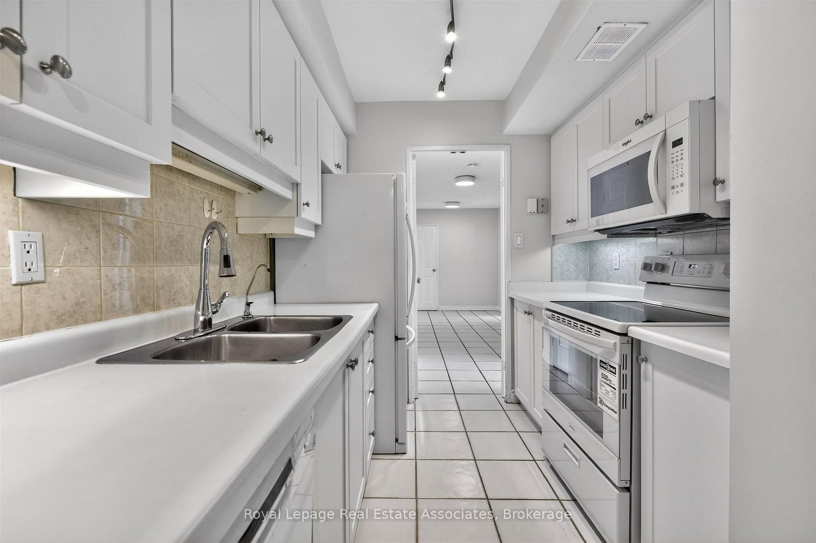 1333 Bloor Street, Unit PH15 - Photo 19