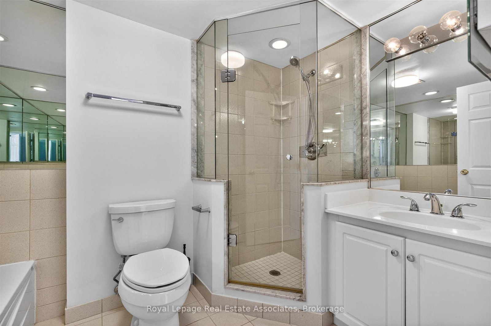 1333 Bloor Street, Unit PH15 - Photo 27