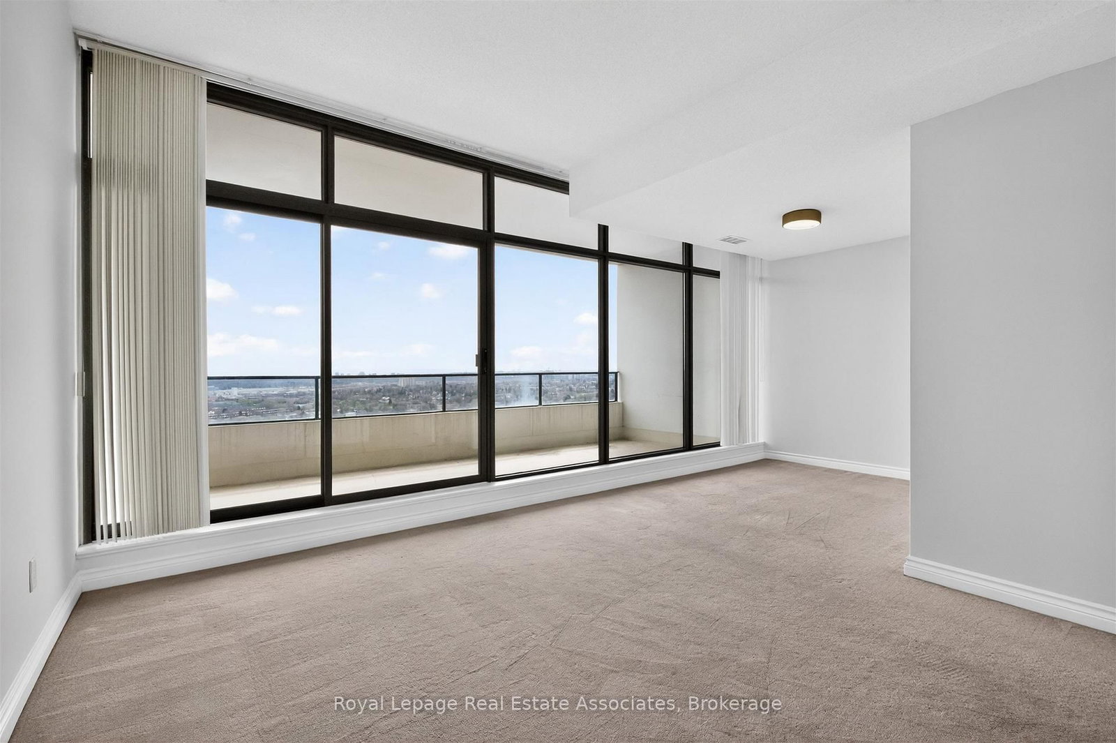 1333 Bloor Street, Unit PH15 - Photo 8