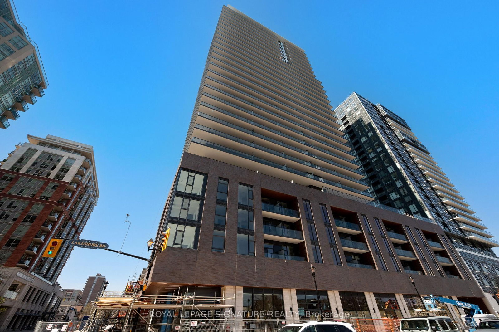 2075 Lakeshore Road, Unit 1104 - Photo 27