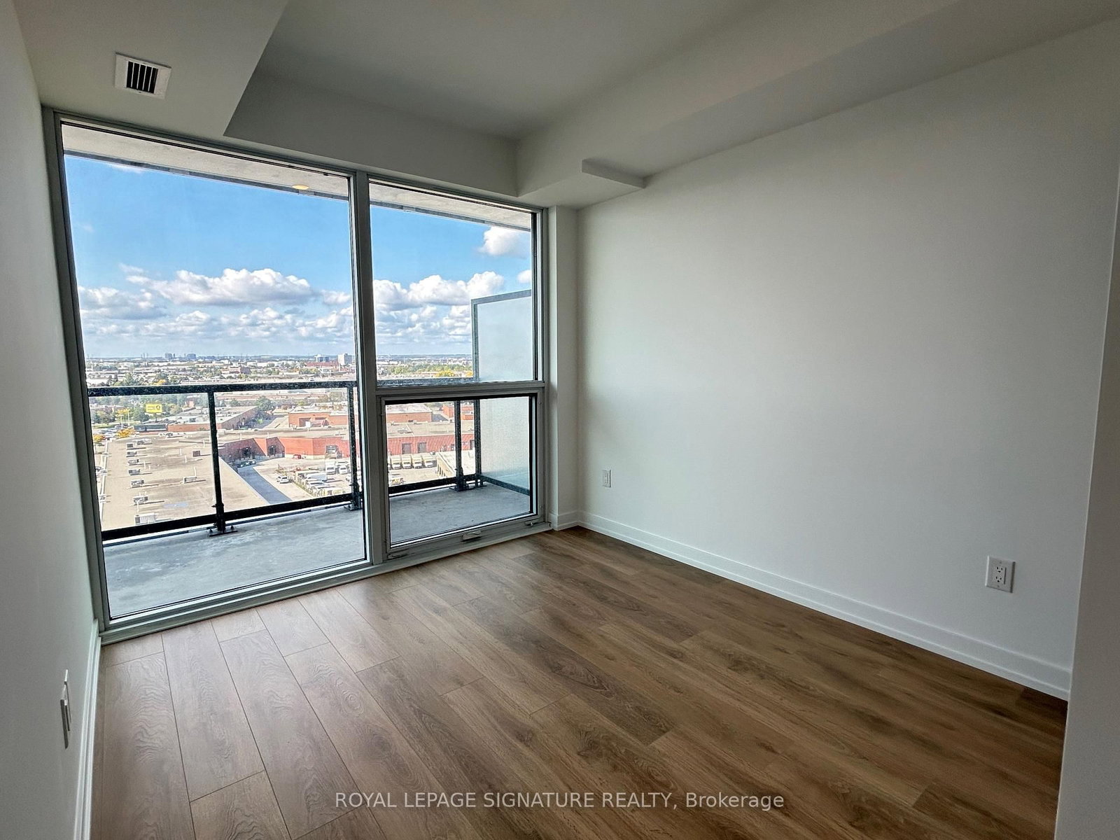 1100 Sheppard Avenue W, Unit 1227 - Photo 10