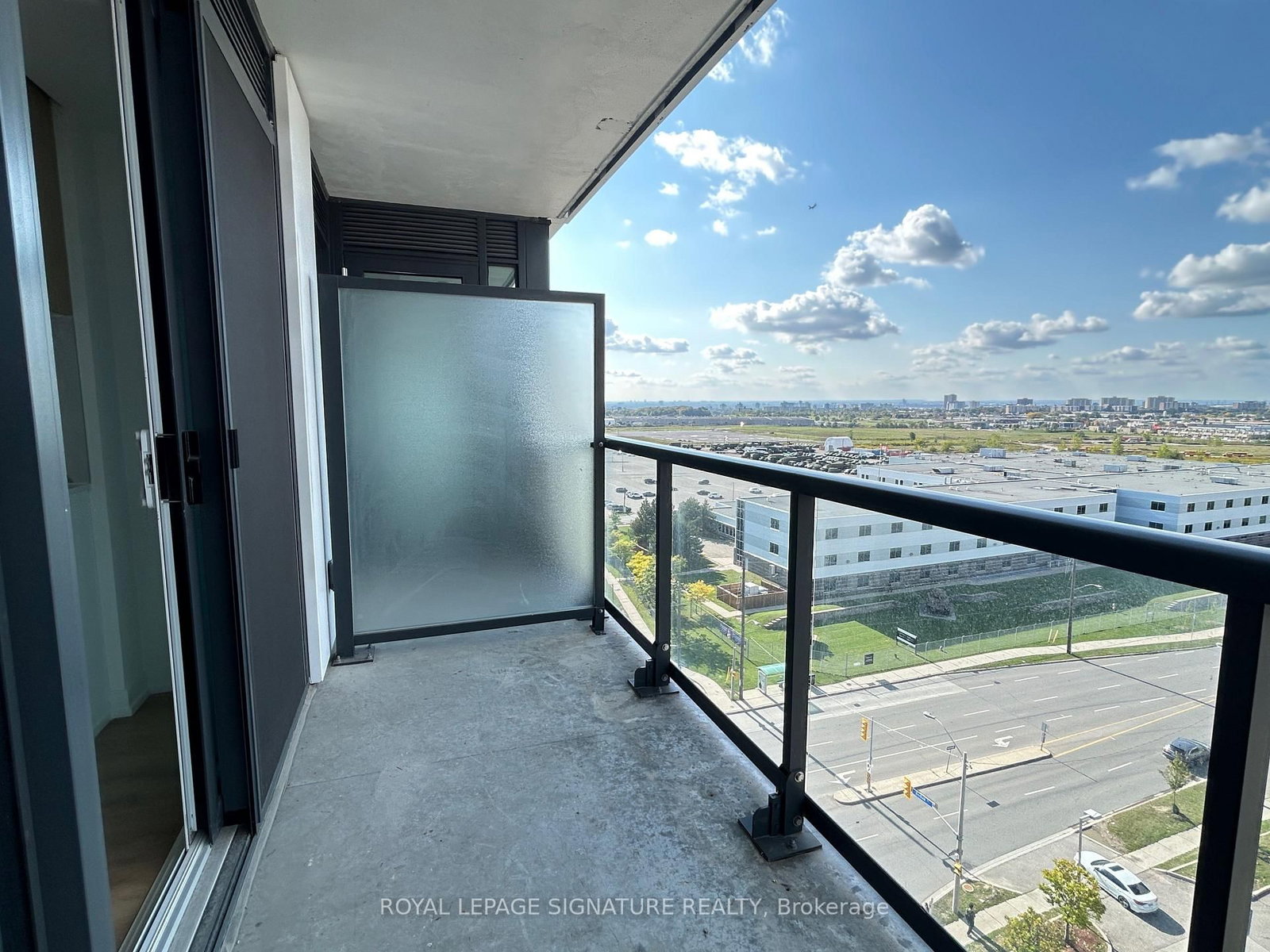 1100 Sheppard Avenue W, Unit 1227 - Photo 14