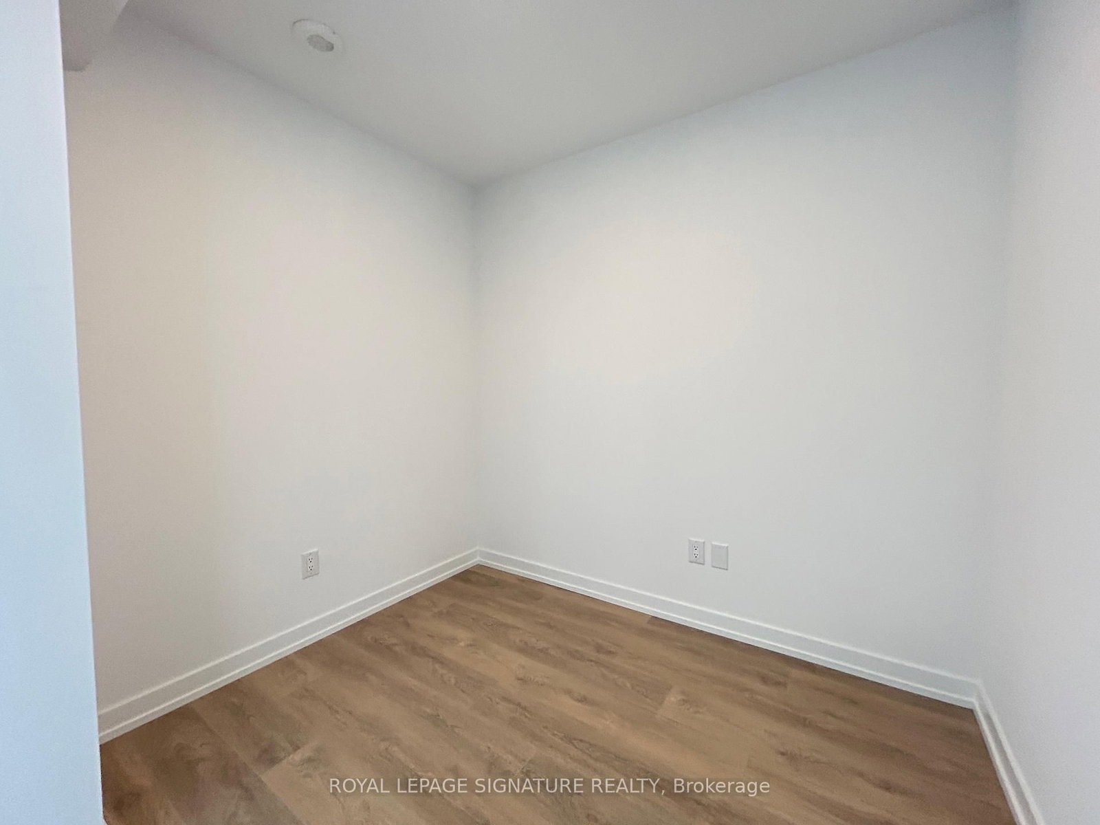 1100 Sheppard Avenue W, Unit 1227 - Photo 4