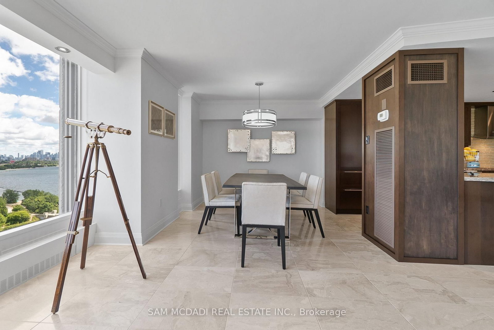 2045 Lakeshore Boulevard W, Unit 2212 - Photo 12