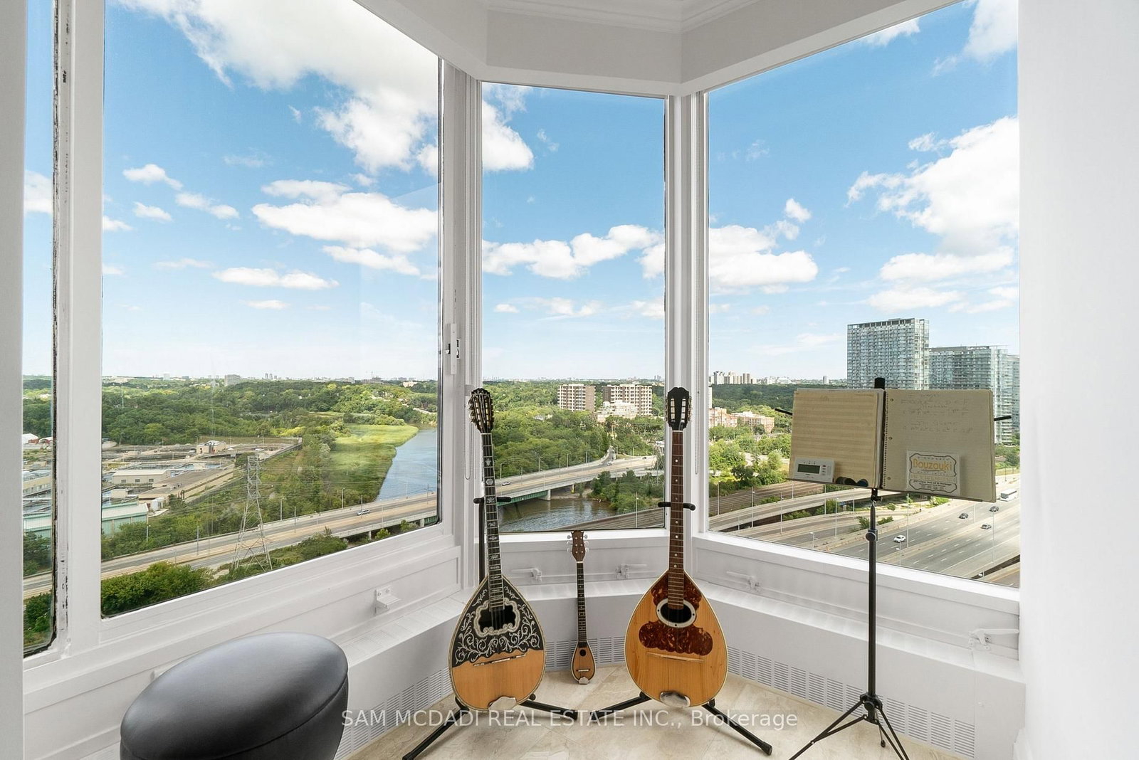 2045 Lakeshore Boulevard W, Unit 2212 - Photo 17