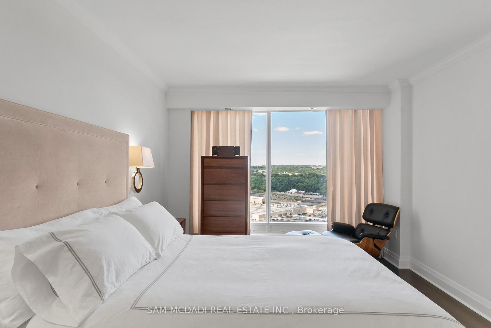 2045 Lakeshore Boulevard W, Unit 2212 - Photo 19