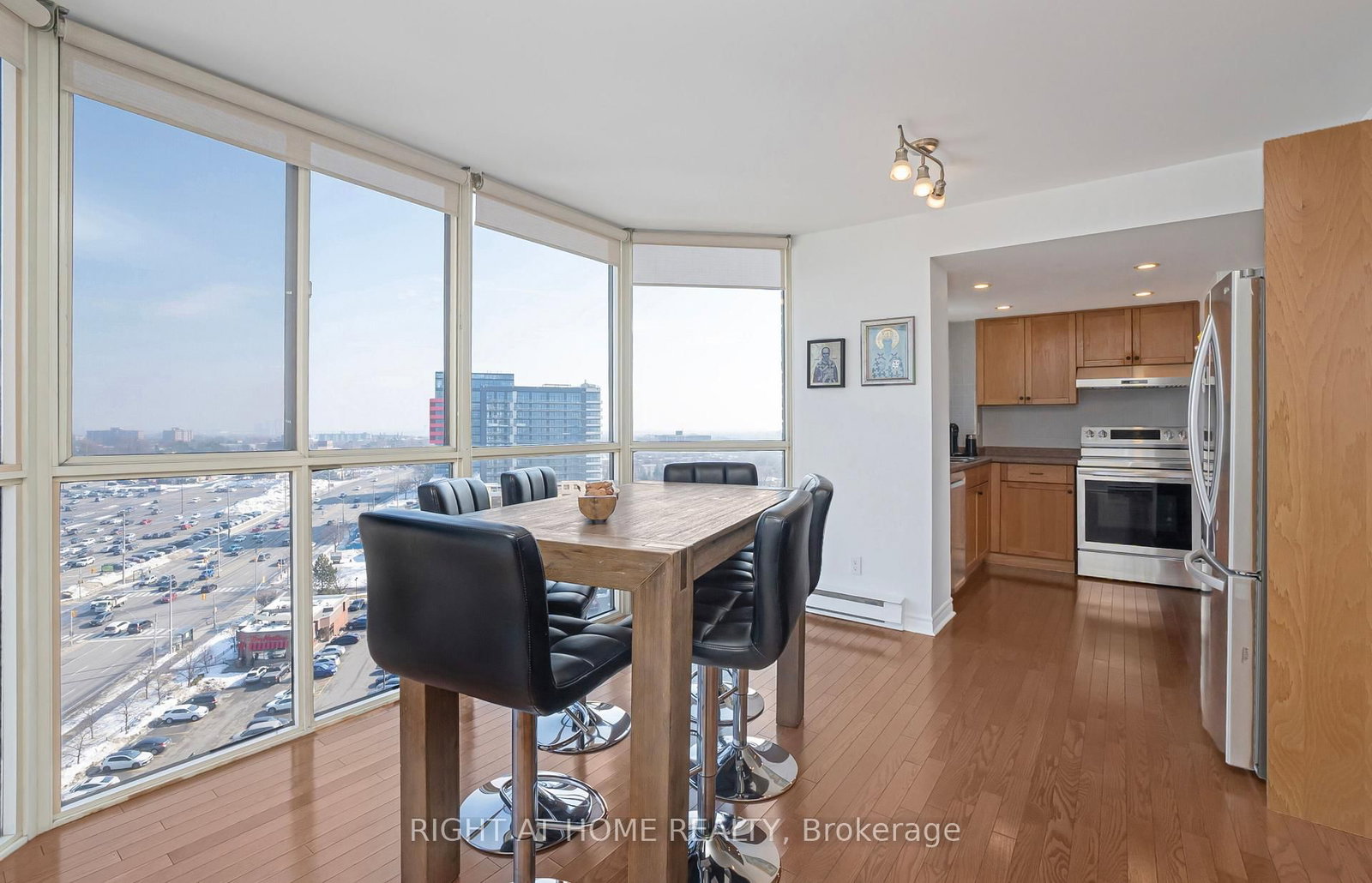 1360 Rathburn Road E, Unit 1507 - Photo 18