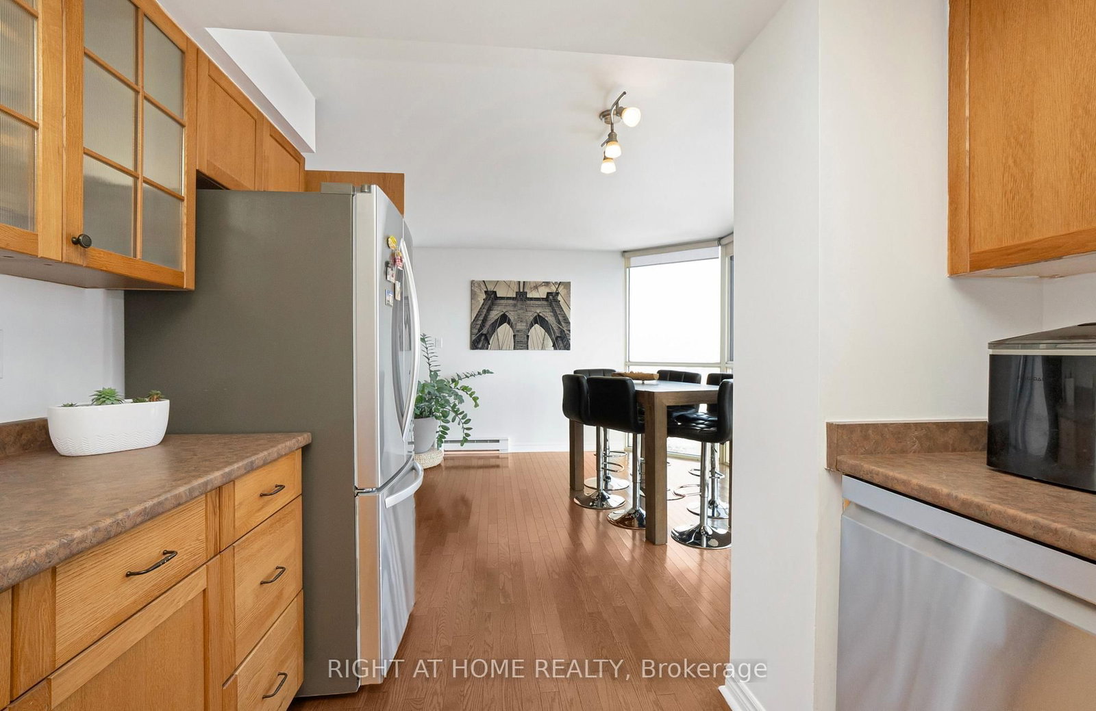 1360 Rathburn Road E, Unit 1507 - Photo 19