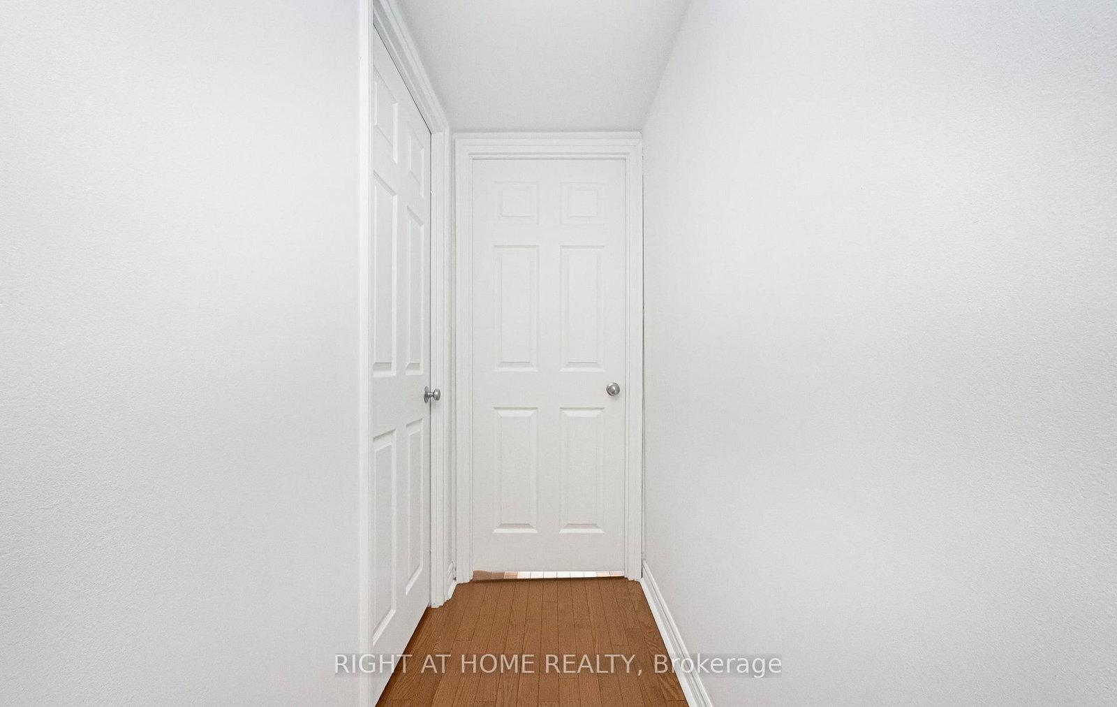 1360 Rathburn Road E, Unit 1507 - Photo 24